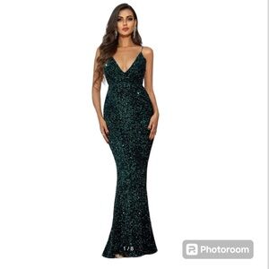 Clari’s closet green satin gown midi dress size XS